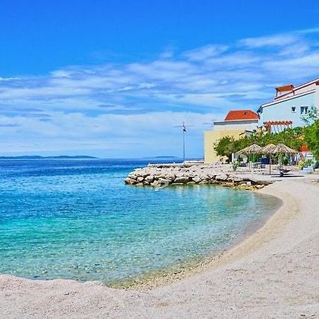 San-Studio Apartment Dugi Rat Kültér fotó